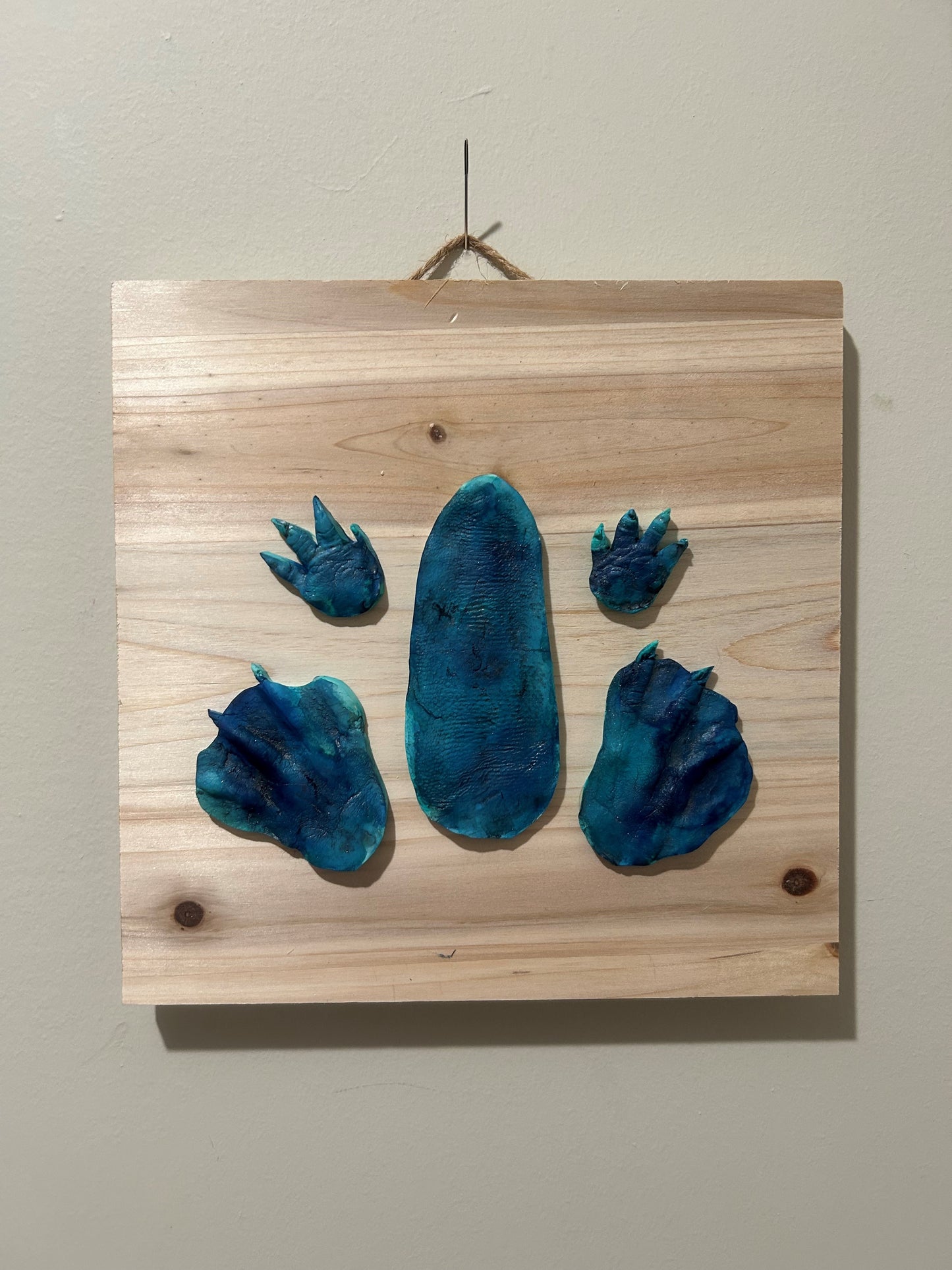 3D Petunia Tail, Paw and Flipper Cast 10x10 natural wooden board Navy Blue