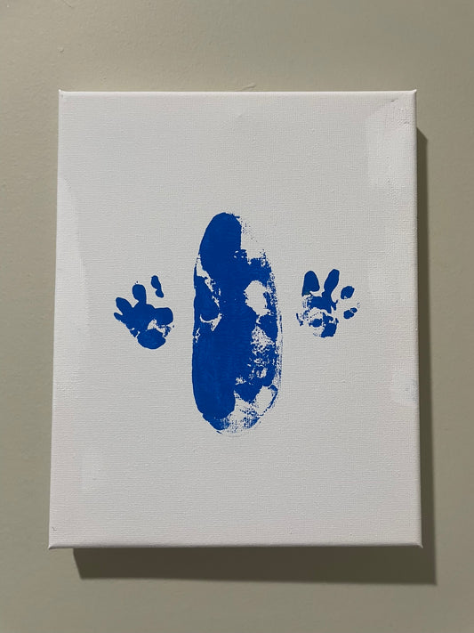 Beaver Tail and Paw Print Petunia 8x10 blue