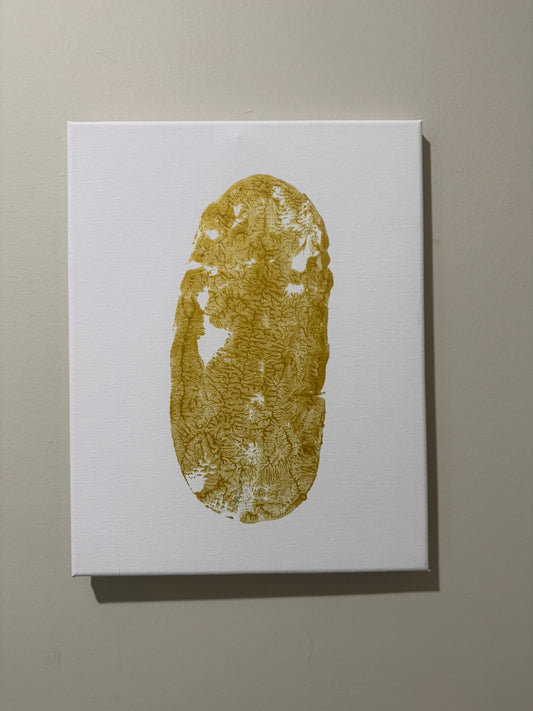 Willow Tail Print on 11x14 White Canvas