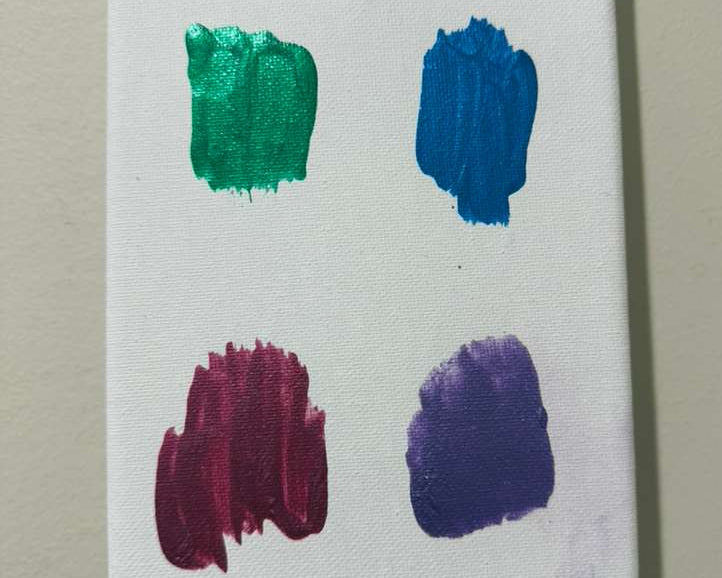 Paint color selection: Green , Blue , Pink and Purple